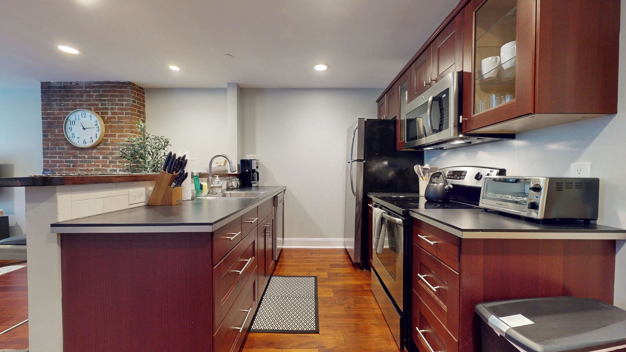 Photo of Kitchen in Government Center