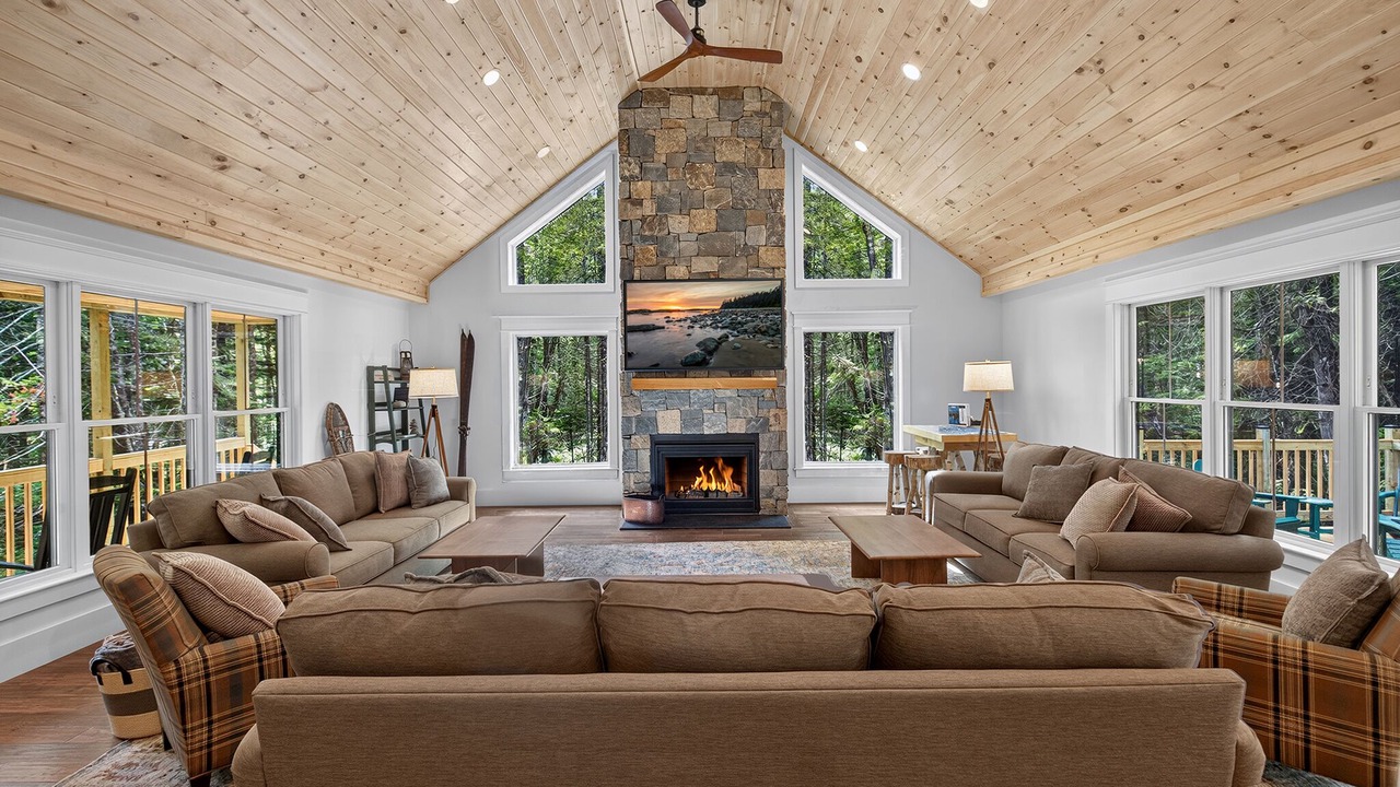 Photo of Livingroom in Seal Harbor