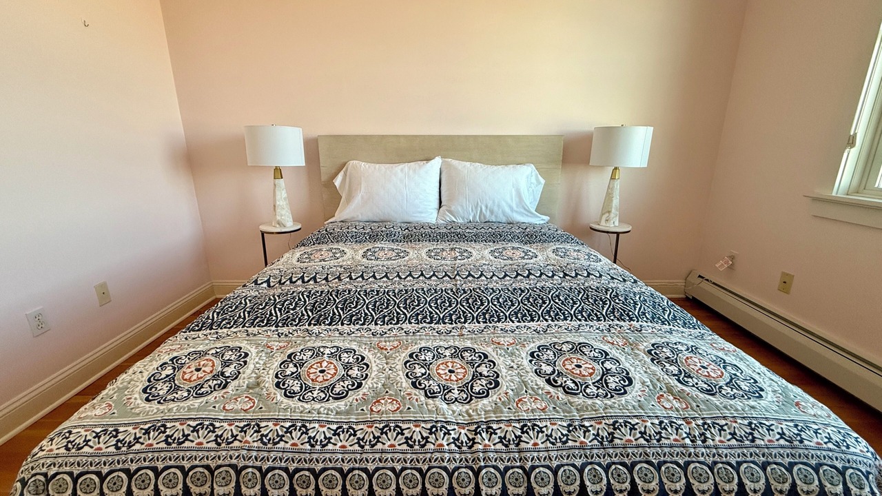 Photo of Bedroom in Westbrook Center