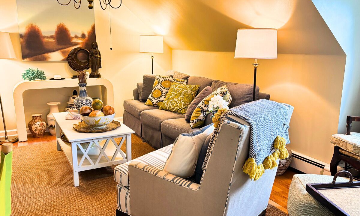 Photo of Livingroom in Canaan
