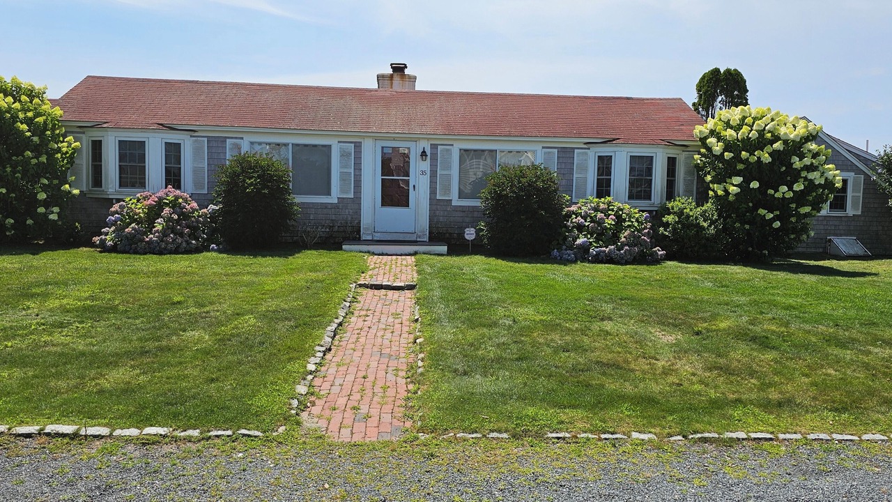 Photo of Outdoor in West Yarmouth