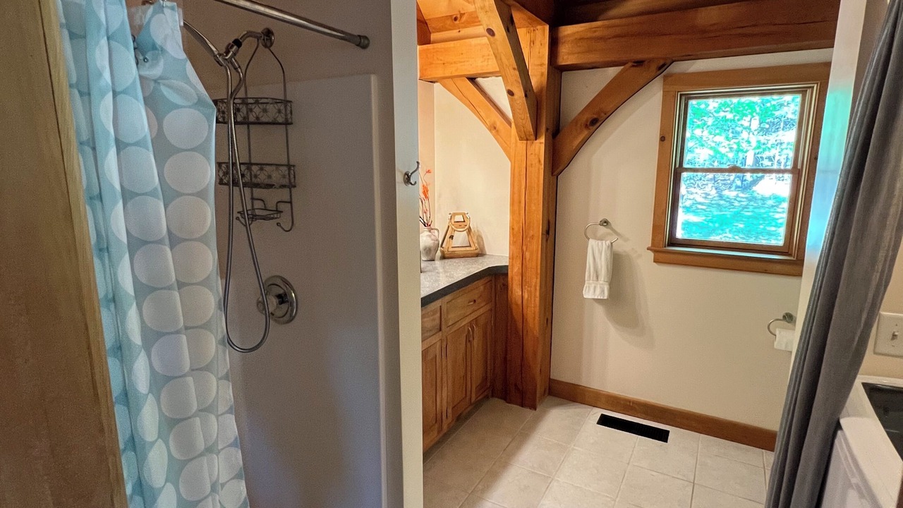 Photo of Bathroom in Brownfield