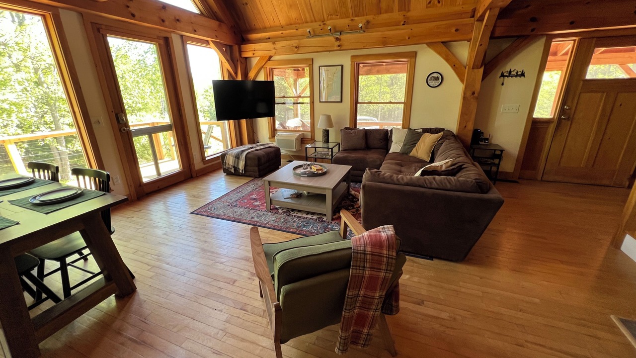 Photo of Livingroom in Brownfield