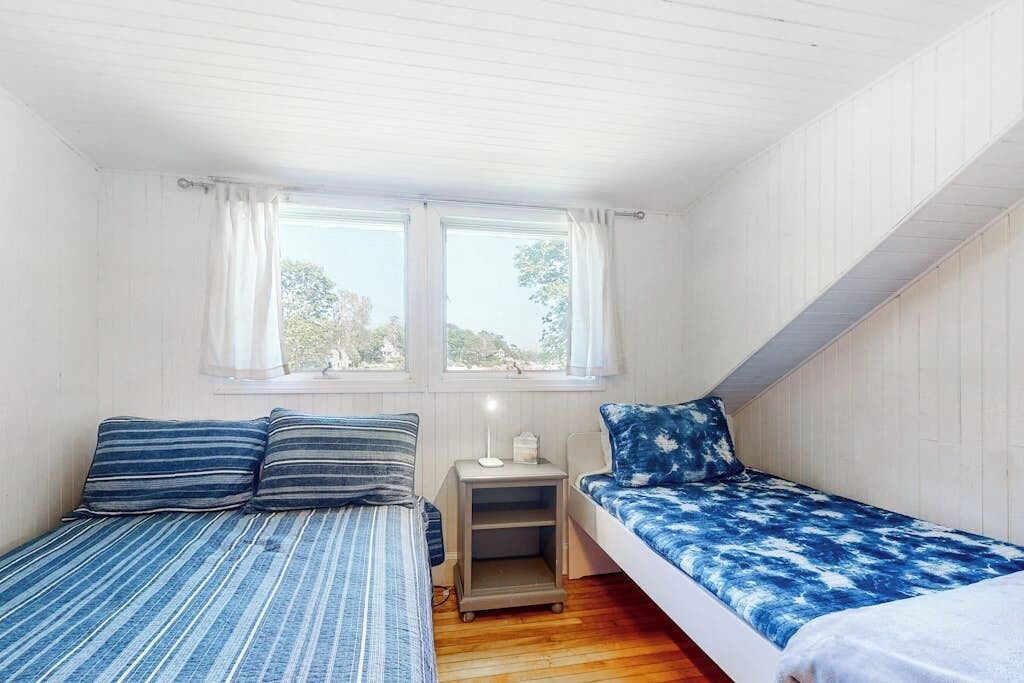 Photo of Bedroom in Manchester-by-the-Sea