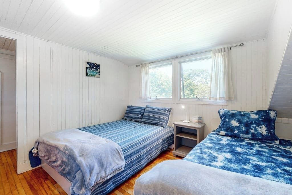 Photo of Bedroom in Manchester-by-the-Sea