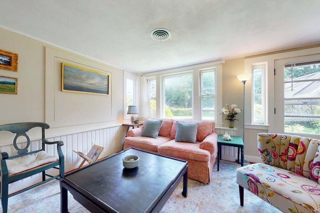 Photo of Livingroom in Manchester-by-the-Sea