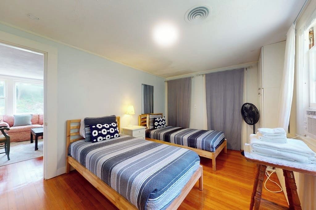 Photo of Bedroom in Manchester-by-the-Sea