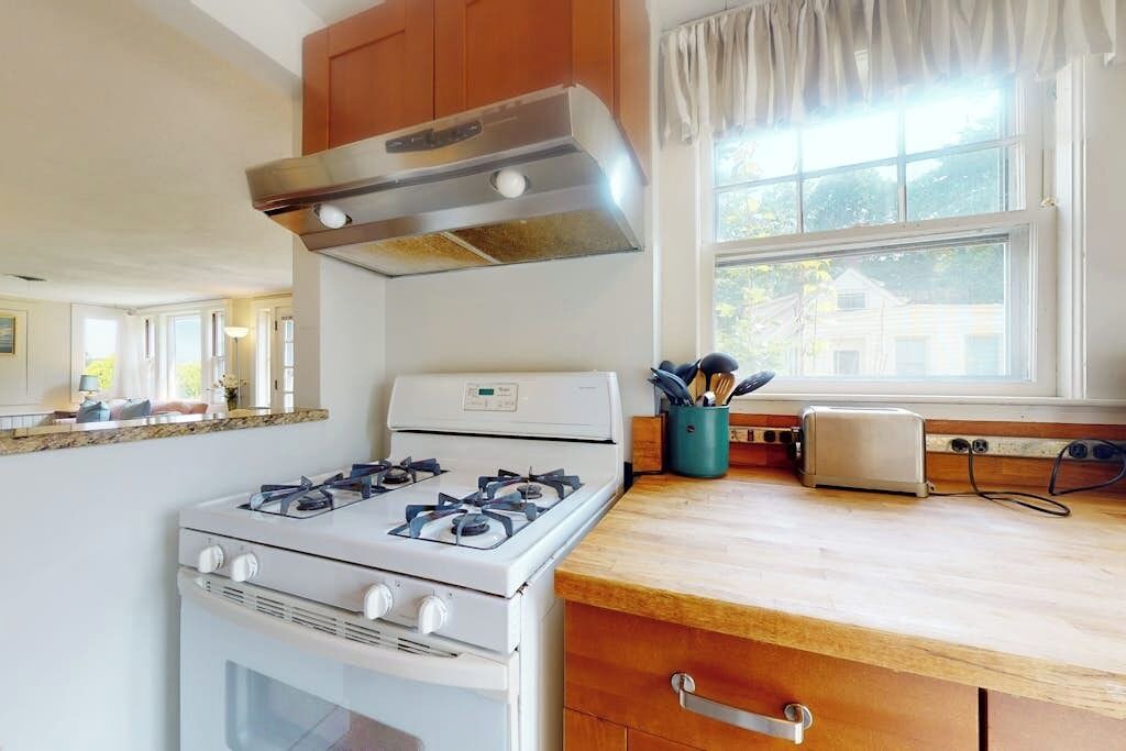 Photo of Kitchen in Manchester-by-the-Sea