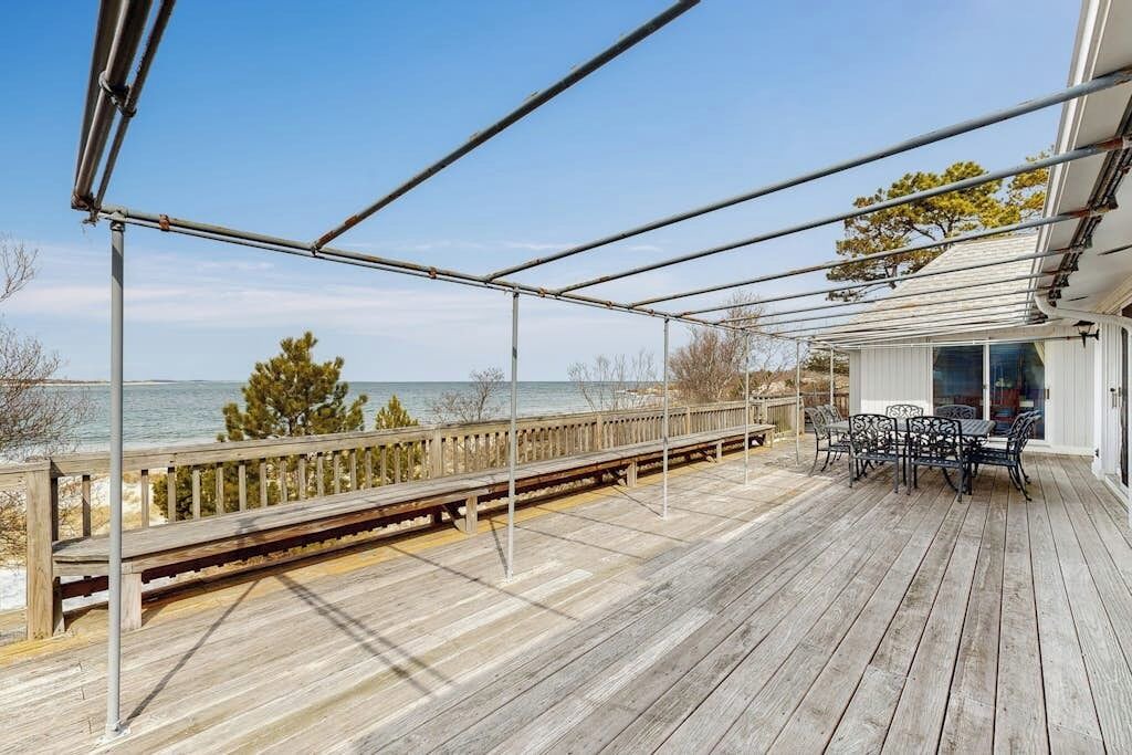 Photo of Outdoor in Prides Crossing
