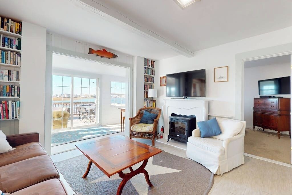 Photo of Livingroom in Newbury