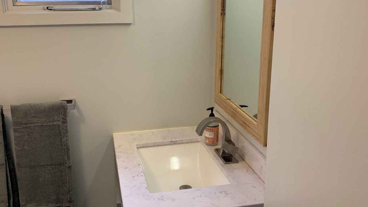 Photo of Bathroom in Warren