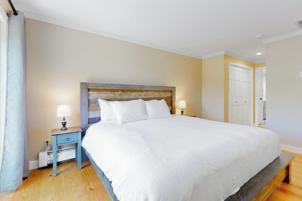 Photo of Bedroom in Jackson