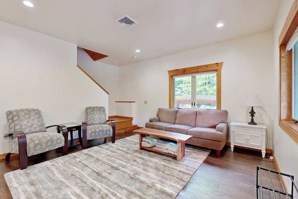 Photo of Livingroom in Conway