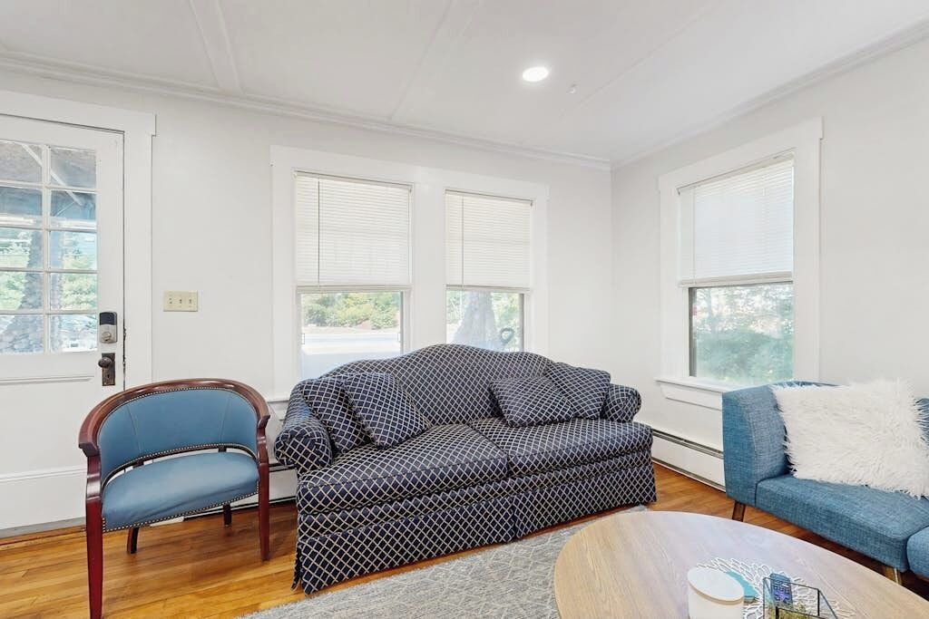Photo of Livingroom in Carroll County