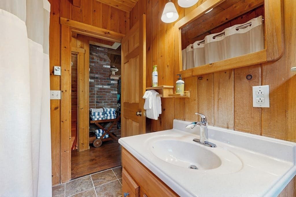 Photo of Bathroom in Easton