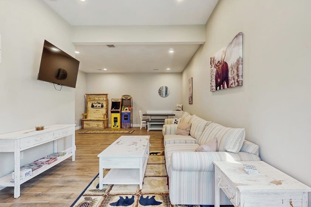 Photo of Livingroom in Intervale