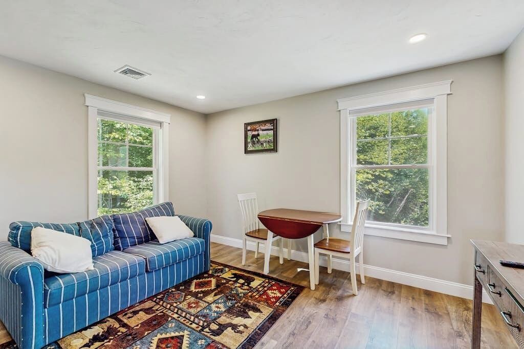 Photo of Livingroom in Intervale