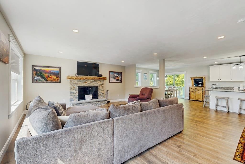 Photo of Livingroom in Intervale