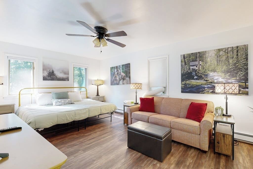 Photo of Bedroom in Birch Hill