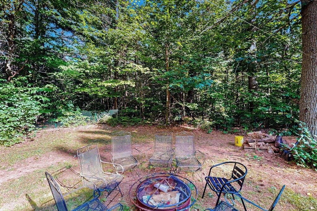 Photo of Outdoor in Birch Hill