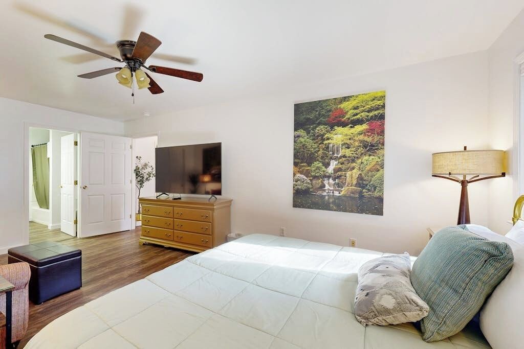 Photo of Bedroom in Birch Hill