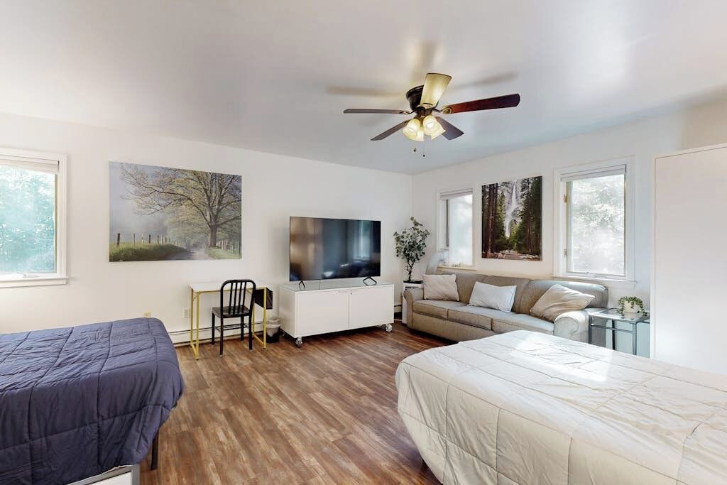 Photo of Bedroom in Birch Hill