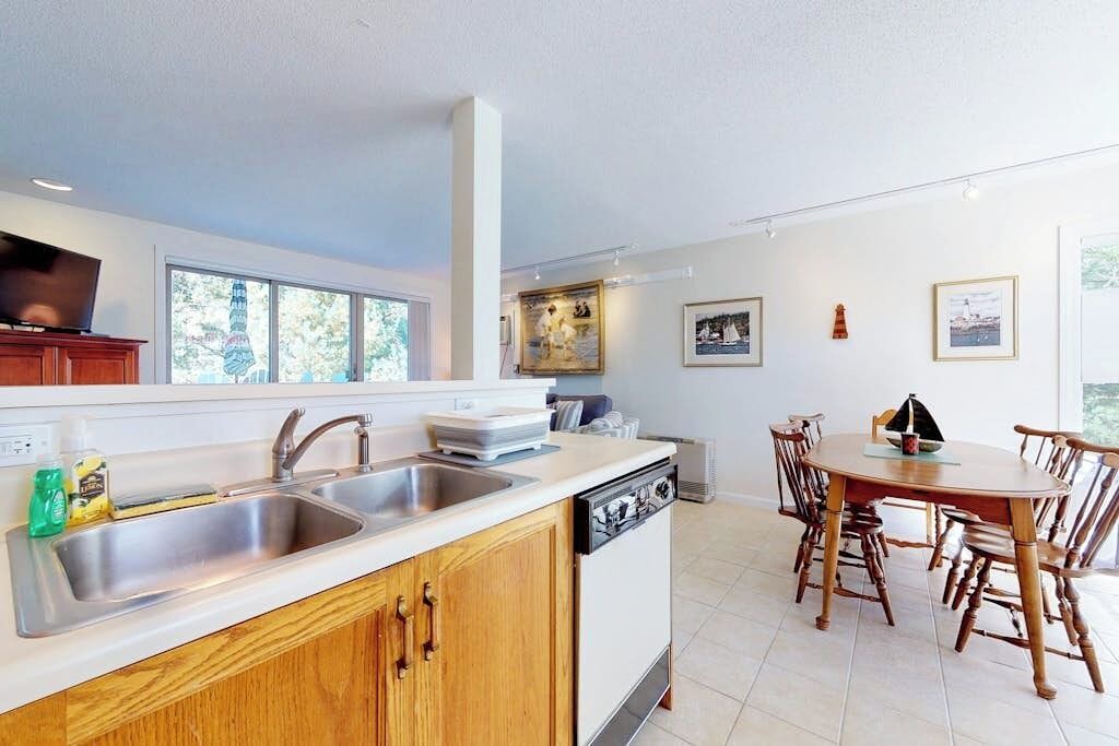 Photo of Kitchen in Ocean Park