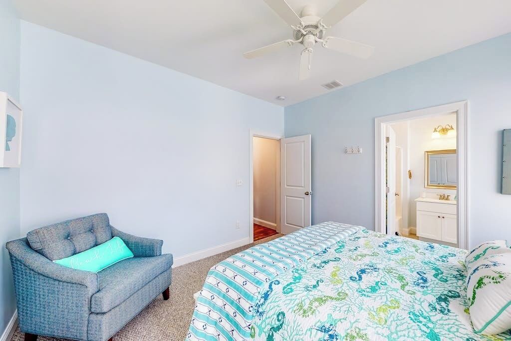 Photo of Bedroom in Arundel