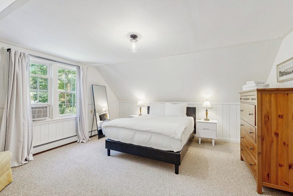 Photo of Bedroom in Cumberland Foreside