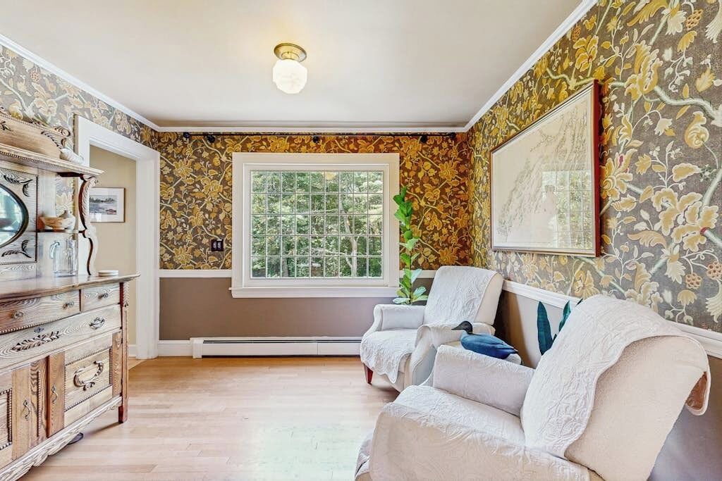 Photo of Livingroom in Cumberland Foreside