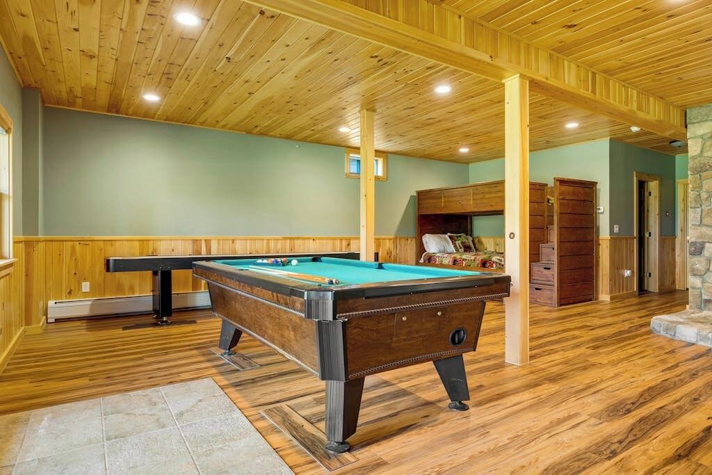 Photo of Bedroom in Rumford Center