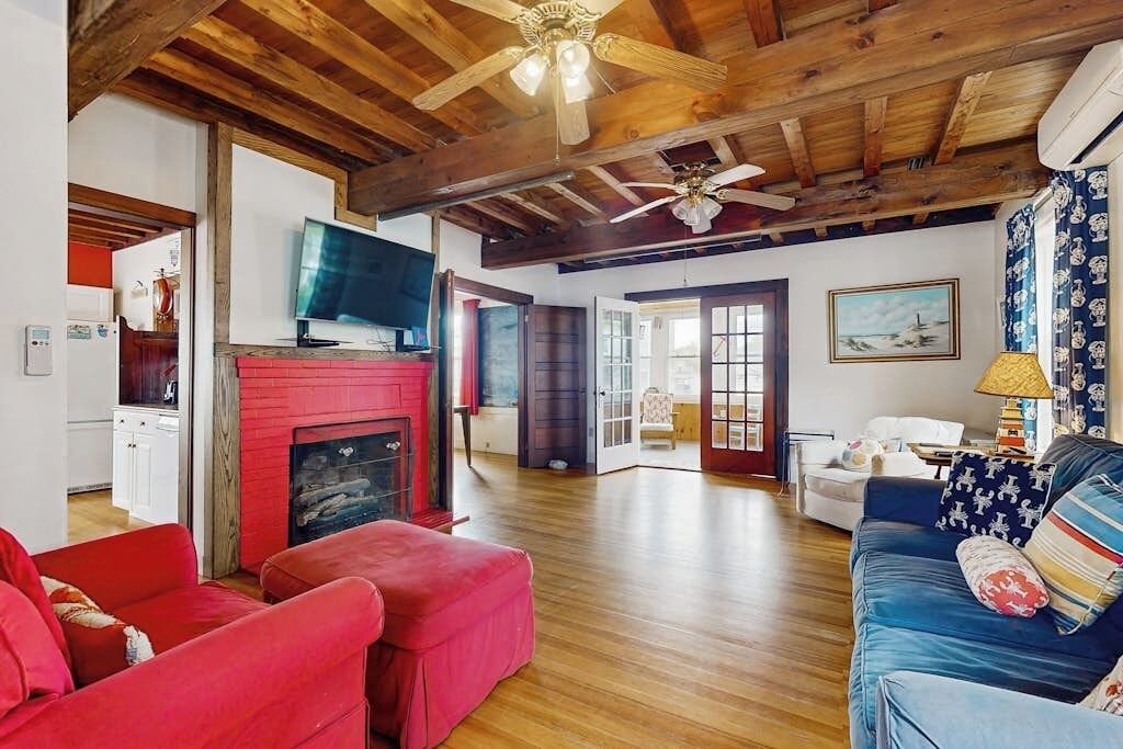 Photo of Livingroom in Ocean Park