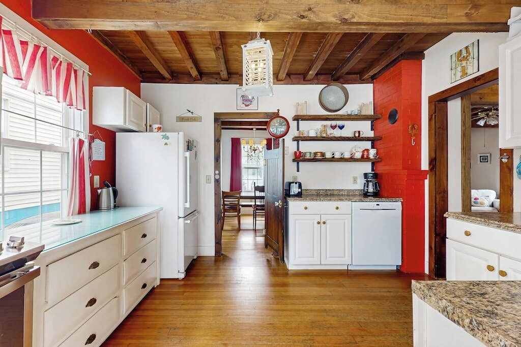 Photo of Kitchen in Ocean Park