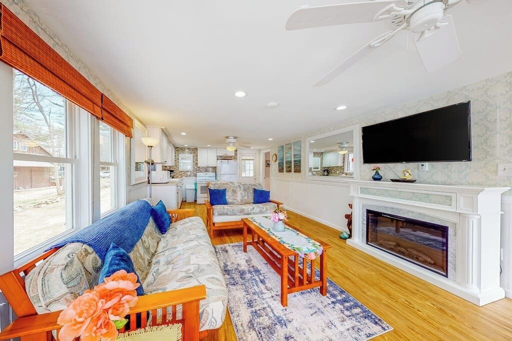 Photo of Livingroom in South Sanford