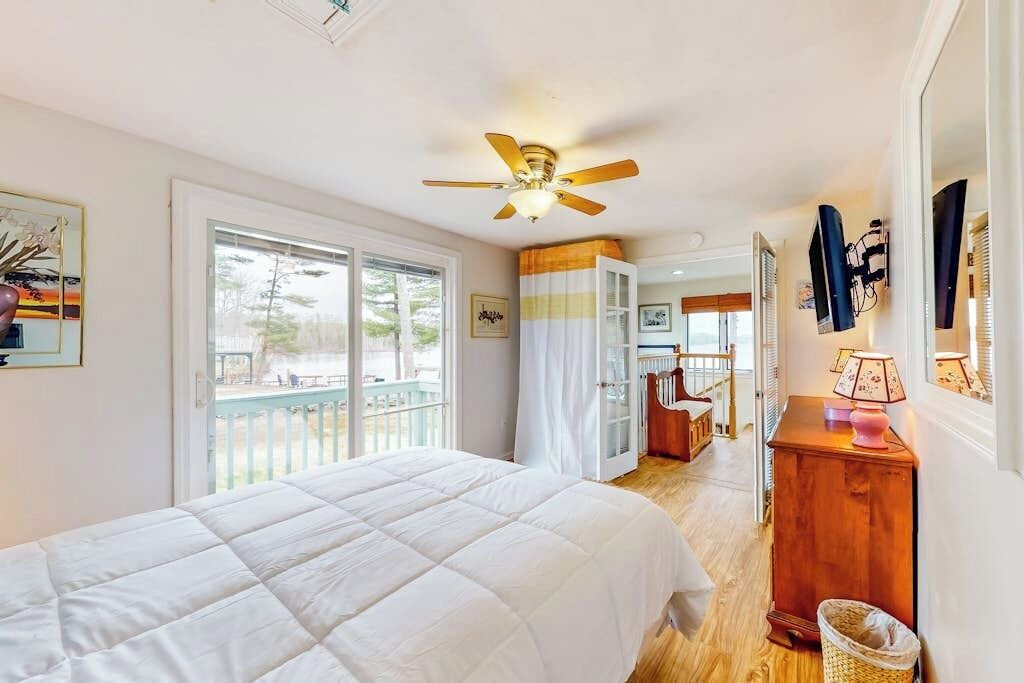 Photo of Bedroom in South Sanford