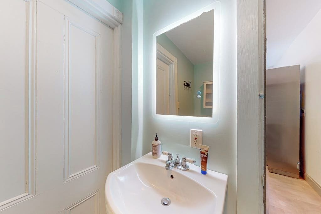 Photo of Bathroom in Parkside