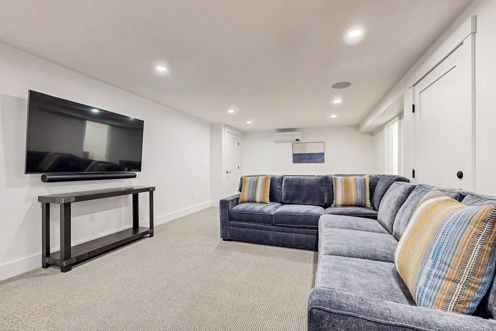 Photo of Livingroom in Ogunquit