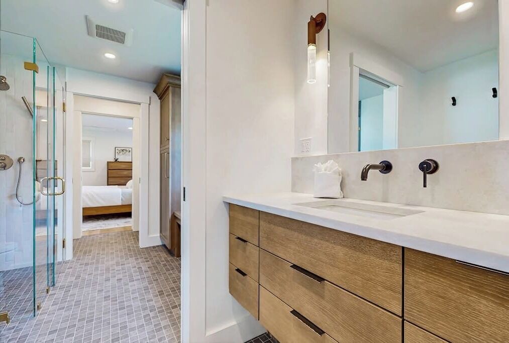Photo of Bathroom in Ogunquit