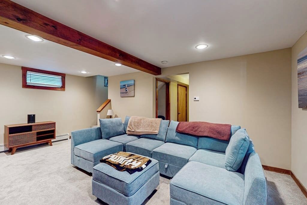 Photo of Livingroom in Biddeford Pool