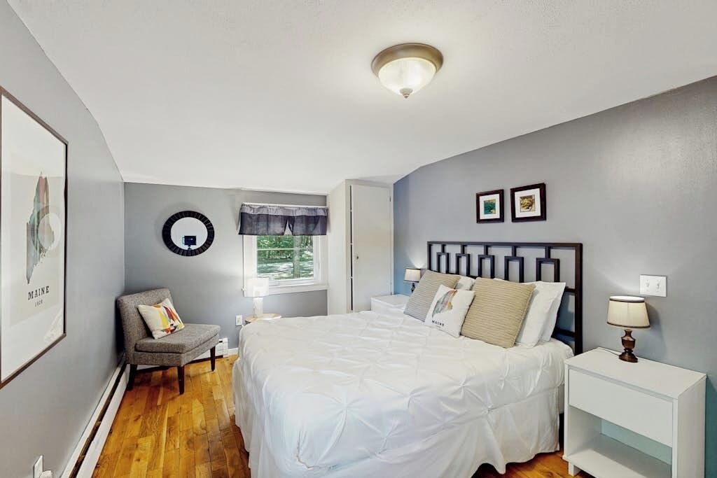 Photo of Bedroom in South Sanford