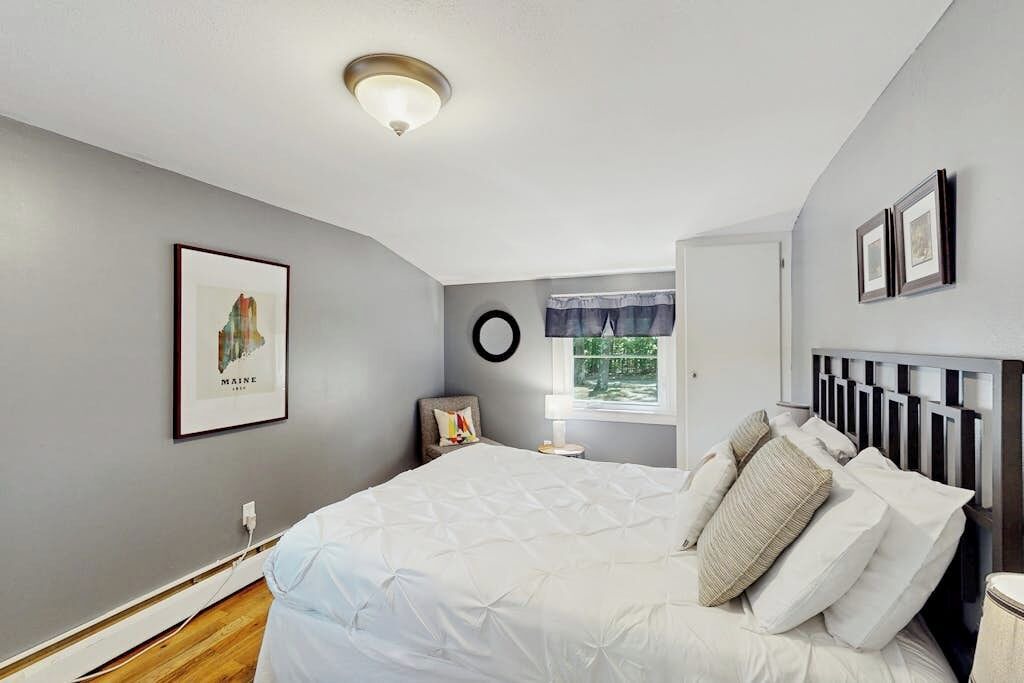 Photo of Bedroom in South Sanford