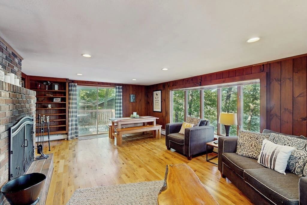 Photo of Livingroom in South Sanford
