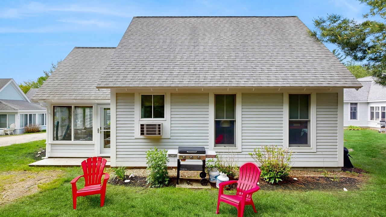 Photo of Patio Balcony in Summer Village