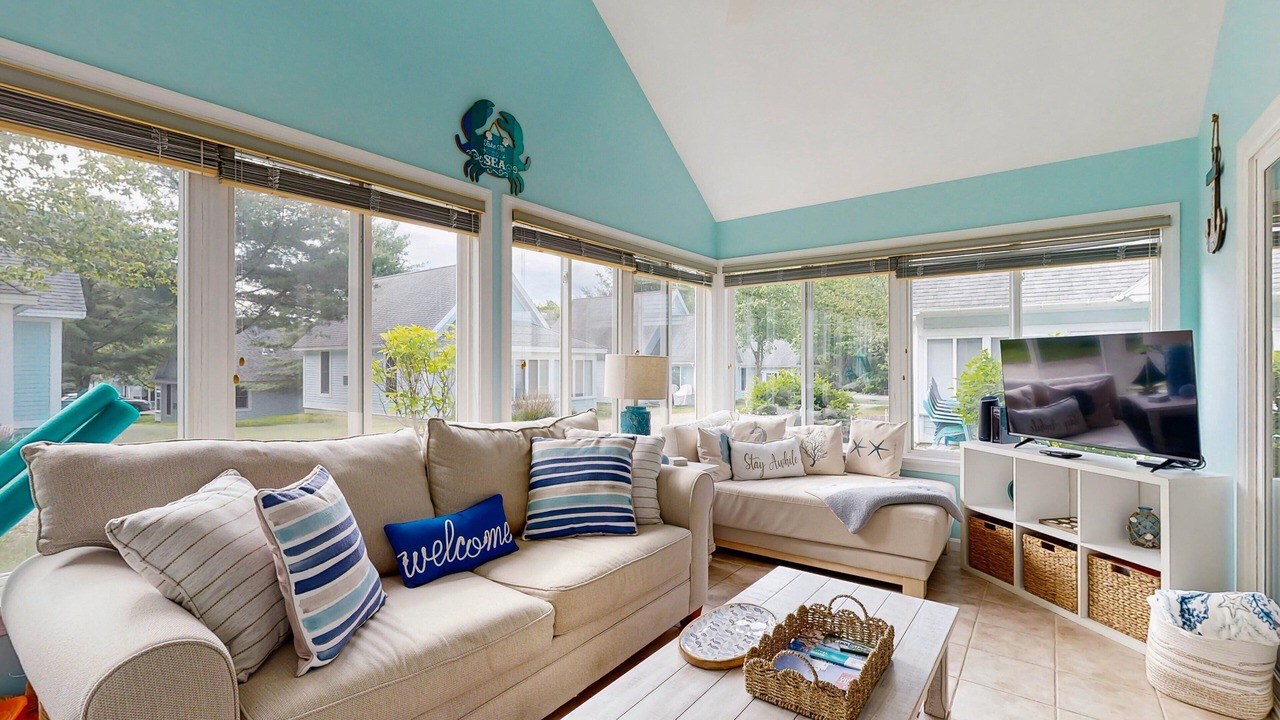 Photo of Livingroom in Summer Village