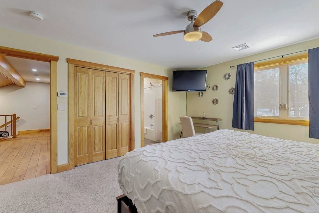 Photo of Bedroom in Bartlett