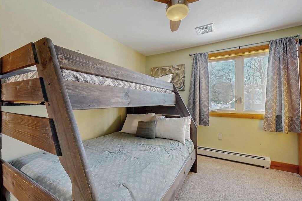 Photo of Bedroom in Bartlett
