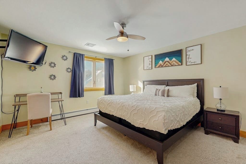 Photo of Bedroom in Bartlett