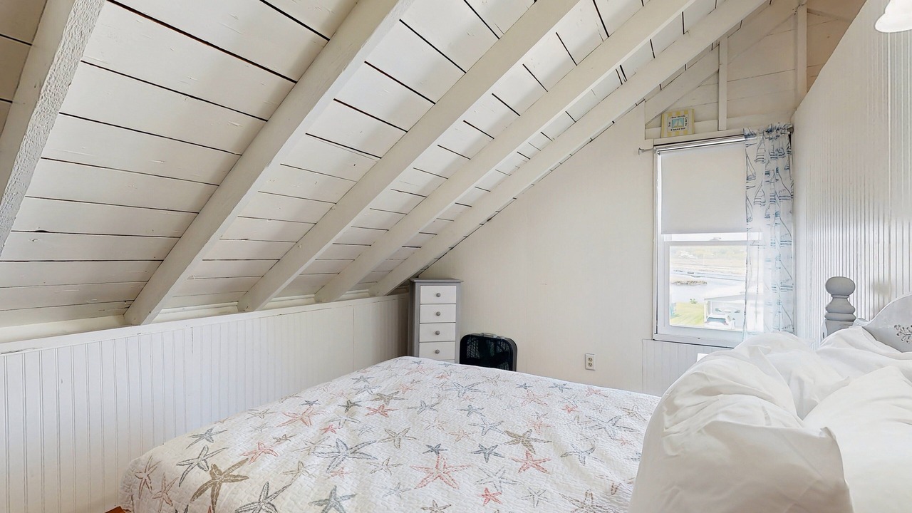Photo of Bedroom in Wells Beach