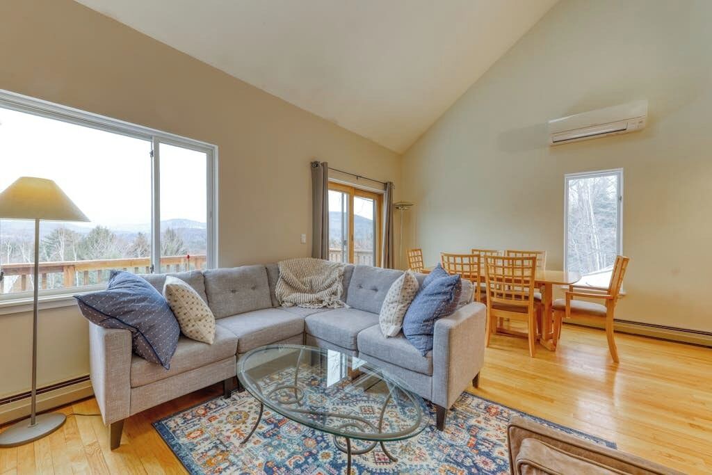 Photo of Livingroom in Carroll County
