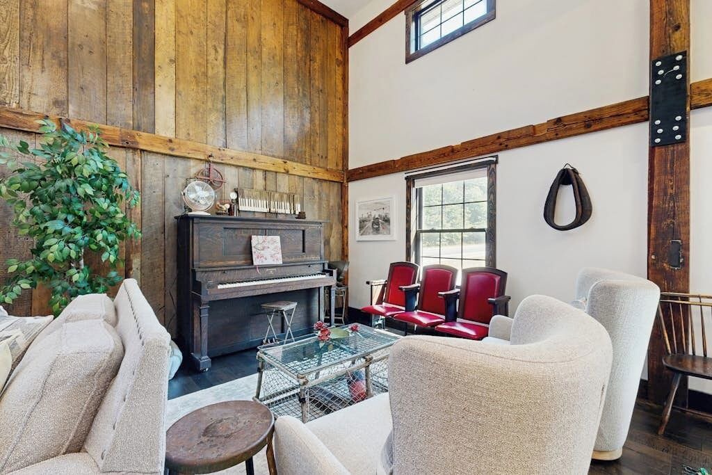 Photo of Livingroom in Wells